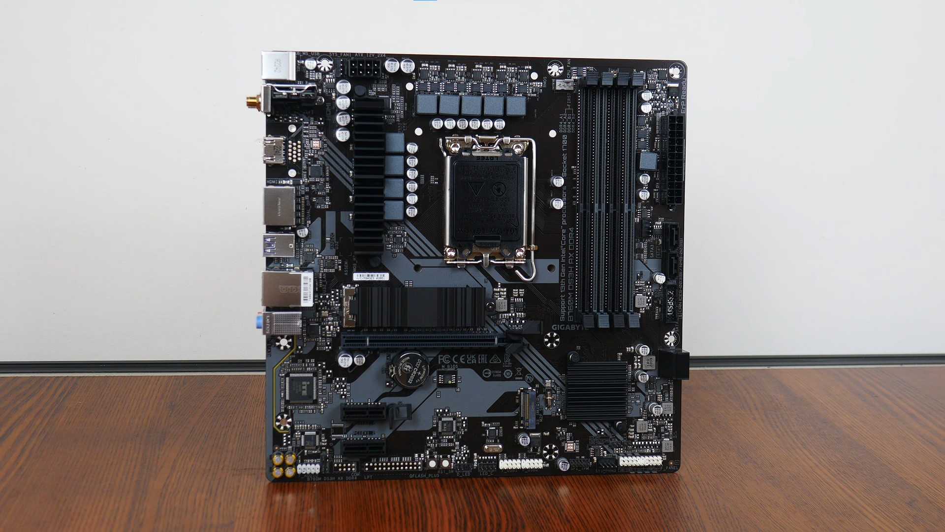 B760M DS3H DDR4 (rev. 1.0) Key Features | Motherboard
